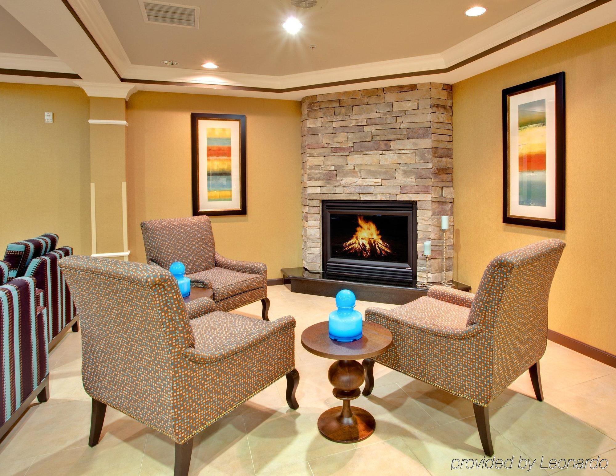 Holiday Inn Express Hotel & Suites Lake Elsinore By Ihg Exterior photo